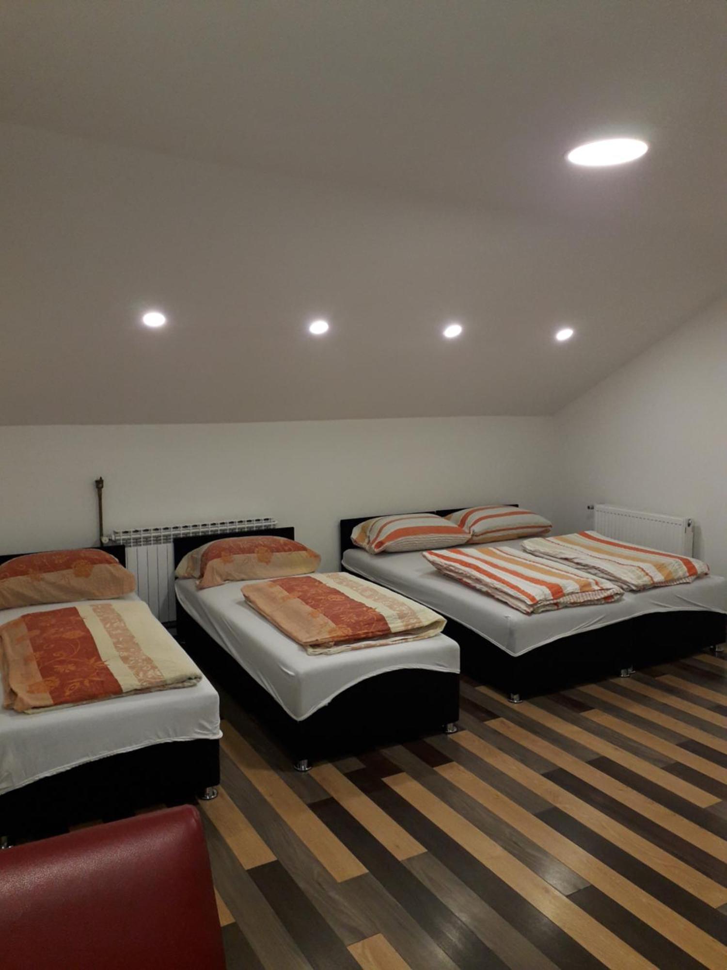 Cumurija Bridge Accommodation Σαράγεβο Δωμάτιο φωτογραφία